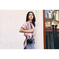 Canon EOS R10 RF-S 18-45mm F4.5-6.3 IS STM + адаптер крепления EF-EOS R Image #12