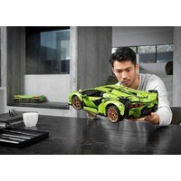 LEGO Technic 42115 Lamborghini Sian FKP 37 Image #21