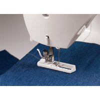 Singer 8280 Image #4