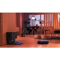 iRobot Roomba Combo j7+ Image #7