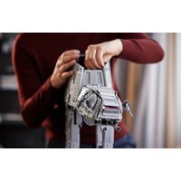 LEGO Star Wars 75313 AT-AT Image #24
