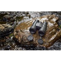 Nikon Monarch M5 10x42 (черный) Image #11