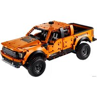 LEGO Technic 42126 Ford F-150 Raptor Image #3