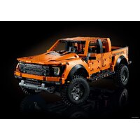 LEGO Technic 42126 Ford F-150 Raptor Image #12