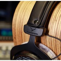 Beyerdynamic DT 990 Pro 250 Ohm Image #8