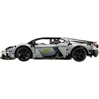 LEGO Technic 42214 Суперкар Lamborghini Revuelto Image #3