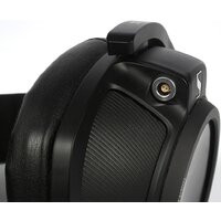Sennheiser HD 820 Image #8