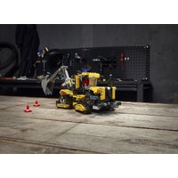 LEGO Technic 42121 Тяжелый экскаватор Image #18