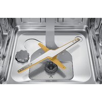 Samsung Bespoke DW60CB895UAPET Image #9