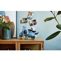 LEGO Creator Expert 10298 Vespa 125 Image #8