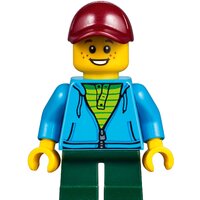 LEGO Creator 10259 Зимняя железнодорожная станция Image #17