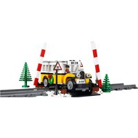 LEGO Creator 10259 Зимняя железнодорожная станция Image #11