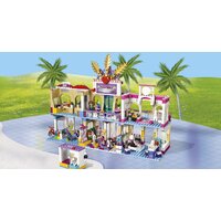 LEGO 41058 Heartlake Shopping Mall Image #5