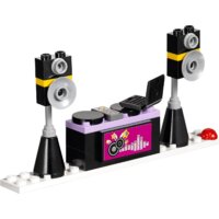 LEGO 41058 Heartlake Shopping Mall Image #26