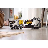 LEGO Technic Грузовик Volvo FMX и электрический экскаватор EC230 42175 Image #11
