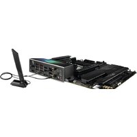 ASUS ROG Strix X670E-F Gaming WiFi Image #4