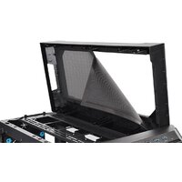 Thermaltake View 71 Tempered Glass RGB Edition Image #18