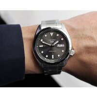 Seiko 5 Sports SRPE51K1 Image #4