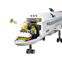 LEGO City 60367 Пассажирский самолет Image #7
