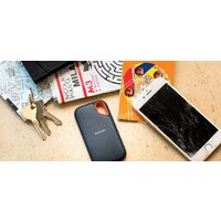 SanDisk Extreme V2 SDSSDE61-4T00-G25 4TB Image #5