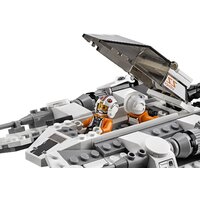 LEGO 75049 Snowspeeder Image #7