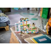 LEGO Friends Спортивный центр 41744 Image #12