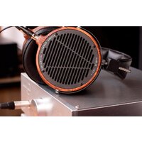Audeze LCD-2 Image #14