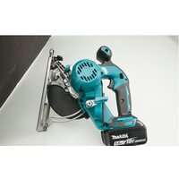 Makita DCS551RMJ (с 2-мя АКБ, кейс) Image #19