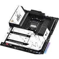 ASRock X670E Taichi Carrara Image #4