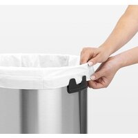 Brabantia Touch Bin 60 л (стальной с защитой от отпечатков) Image #5